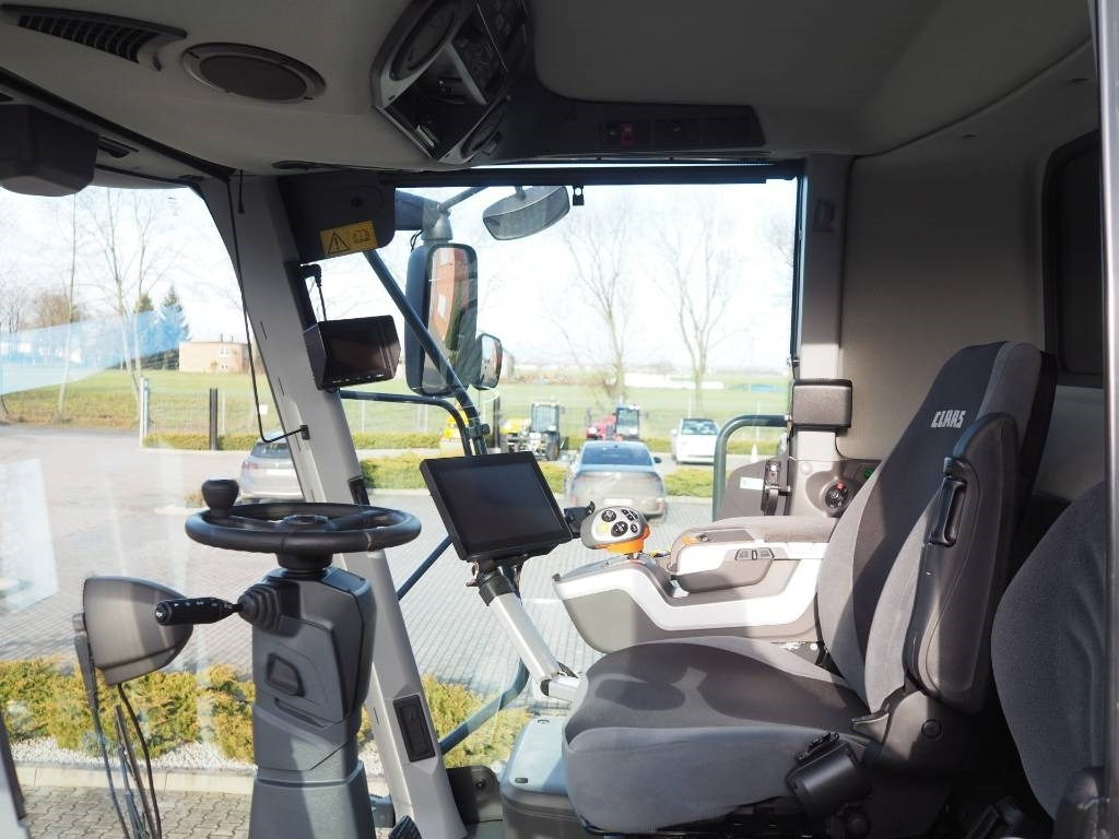 Claas Lexion 6700 + V930 - Зърнокомбайн: снимка 5 Claas Lexion 6700 + V930 - Зърнокомбайн: снимка 5