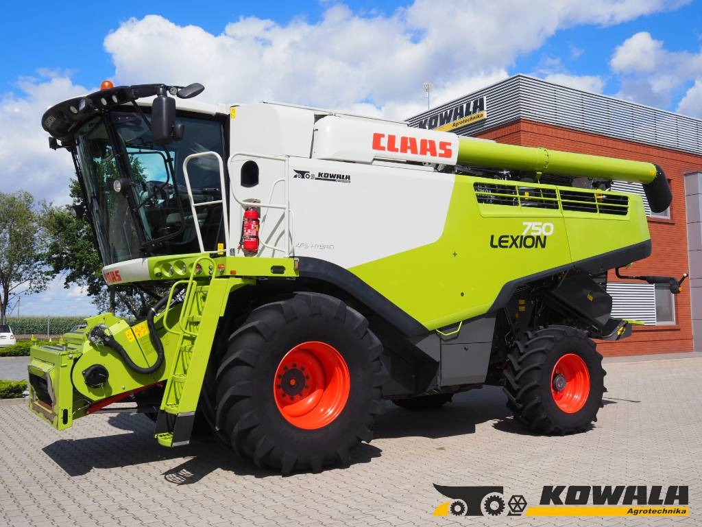 Claas Lexion 750 GPS + V770  - Зърнокомбайн: снимка 1 Claas Lexion 750 GPS + V770  - Зърнокомбайн: снимка 1