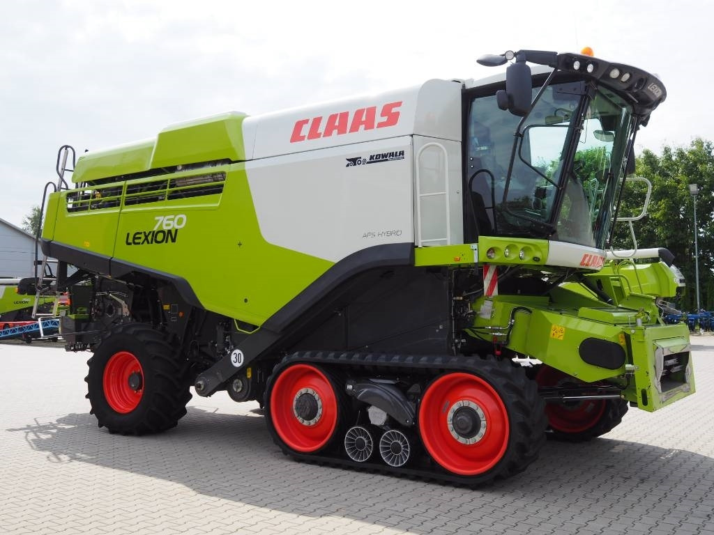 Claas Lexion 760TT + V930  - Зърнокомбайн: снимка 4 Claas Lexion 760TT + V930  - Зърнокомбайн: снимка 4