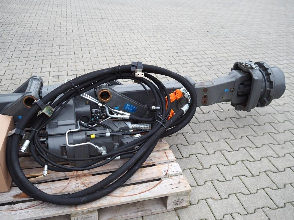 Принадлежност за машини за прибиране на реколтата Claas Lexion / NAF rear driving axle / 4WD: снимка 6