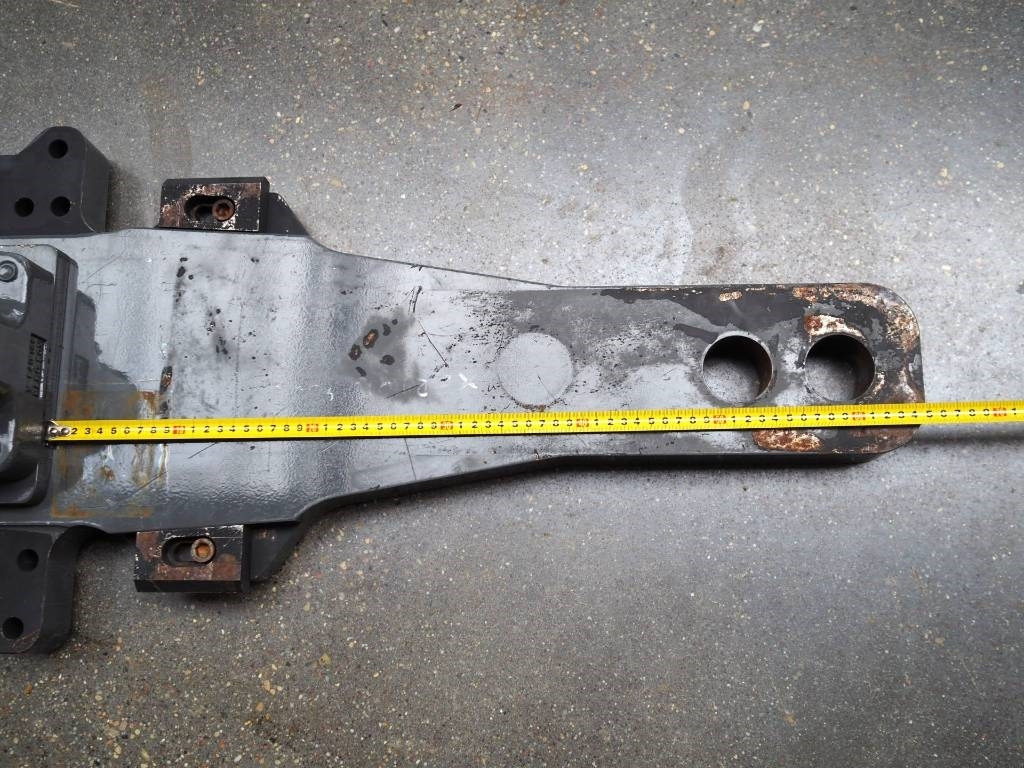 Claas Xerion - bumper hitch K80 - Каросерия и екстериор за Селскостопанска техника: снимка 4 Claas Xerion - bumper hitch K80 - Каросерия и екстериор за Селскостопанска техника: снимка 4