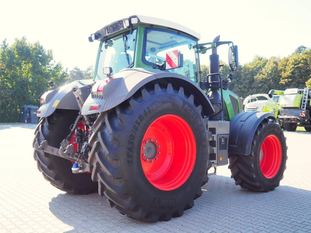 Fendt 824 Vario S4 ProfiPlus, GPS - Трактор: снимка 3 Fendt 824 Vario S4 ProfiPlus, GPS - Трактор: снимка 3