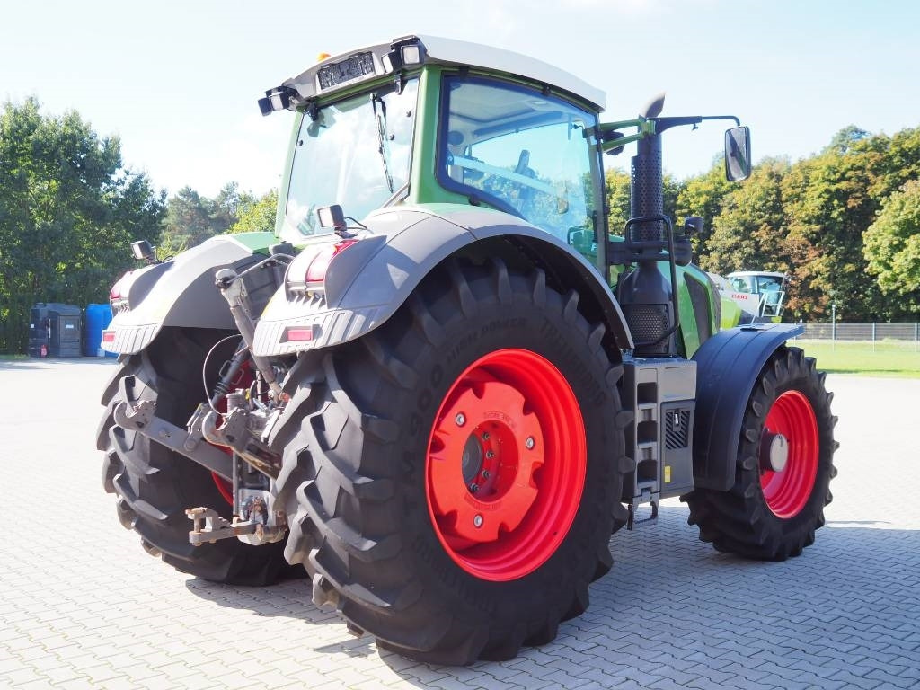 Fendt 828 Vario S4 ProfiPlus, GPS - Трактор: снимка 3 Fendt 828 Vario S4 ProfiPlus, GPS - Трактор: снимка 3