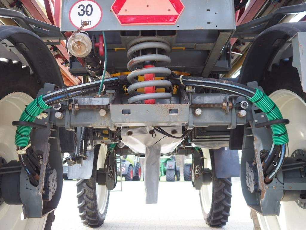 Hardi ALPHA Evo 4100i TWIN - Самоходна пръскачка: снимка 5 Hardi ALPHA Evo 4100i TWIN - Самоходна пръскачка: снимка 5