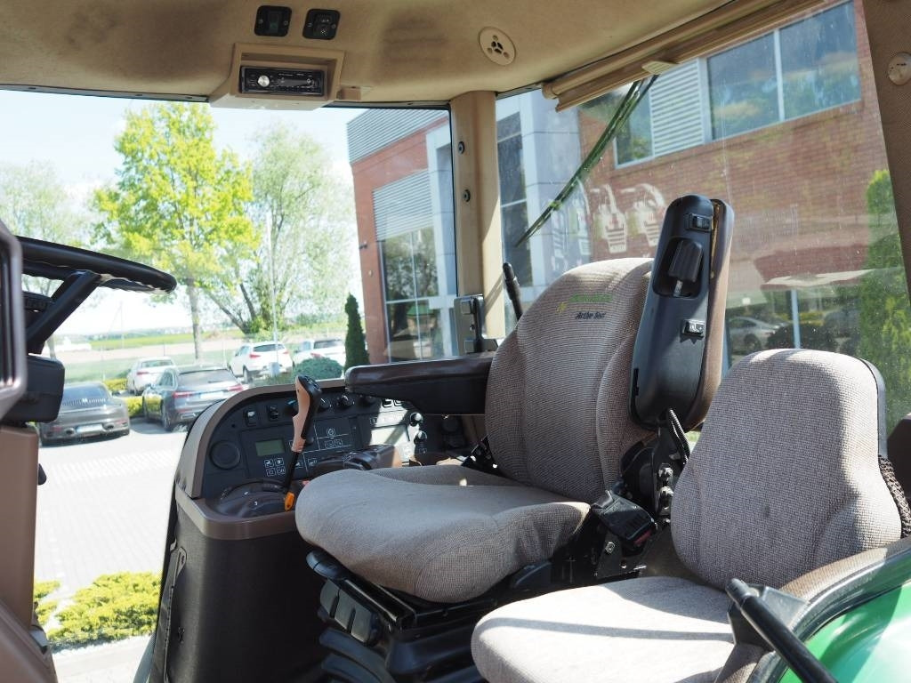 John Deere 7930 - Трактор: снимка 5 John Deere 7930 - Трактор: снимка 5