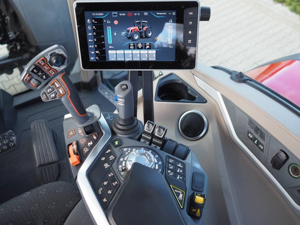 Трактор Massey Ferguson 8S.225 Dyna-7, GPS: снимка 6