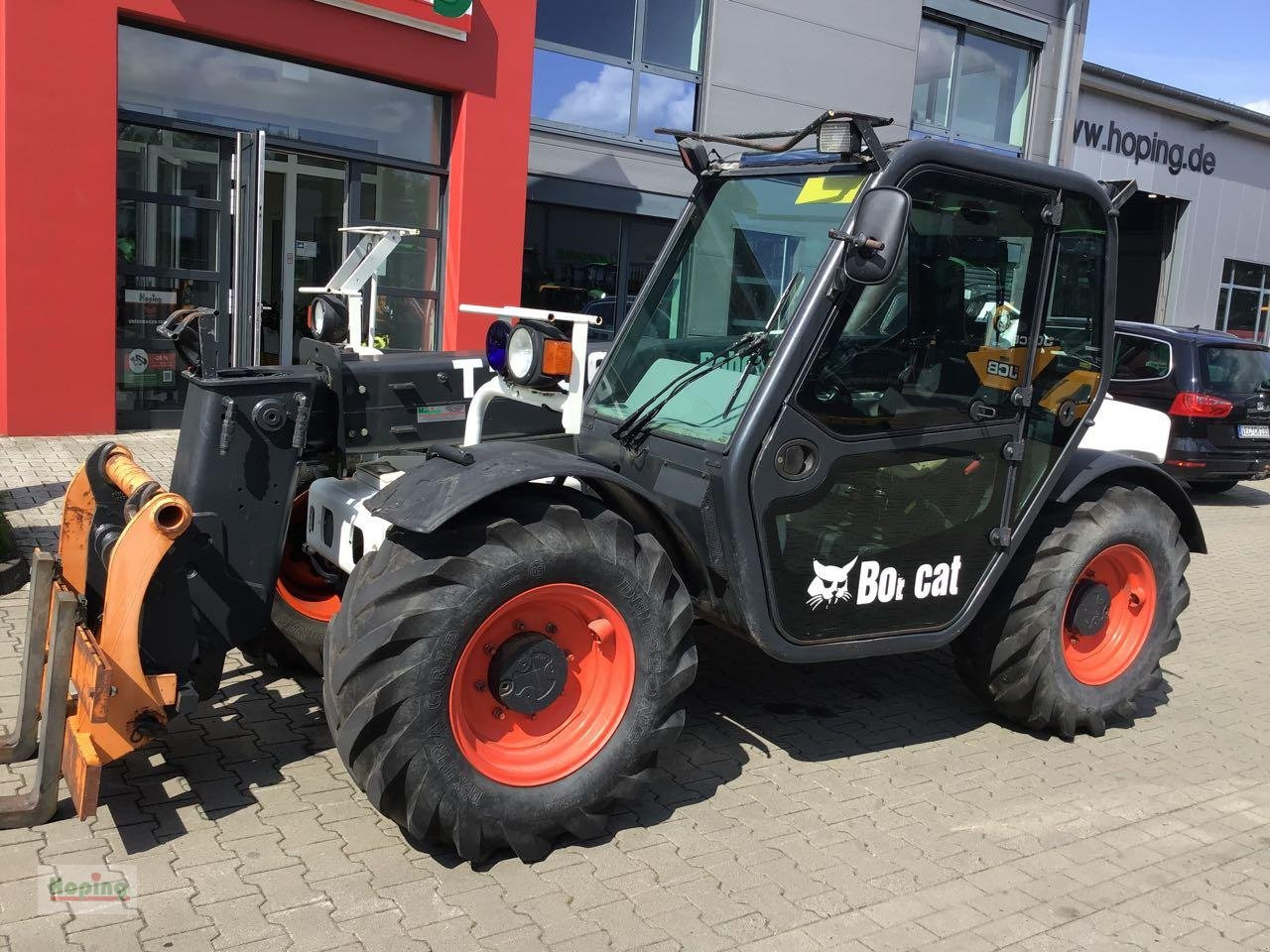 Bobcat T2556 - Телескопичен товарач: снимка 2 Bobcat T2556 - Телескопичен товарач: снимка 2