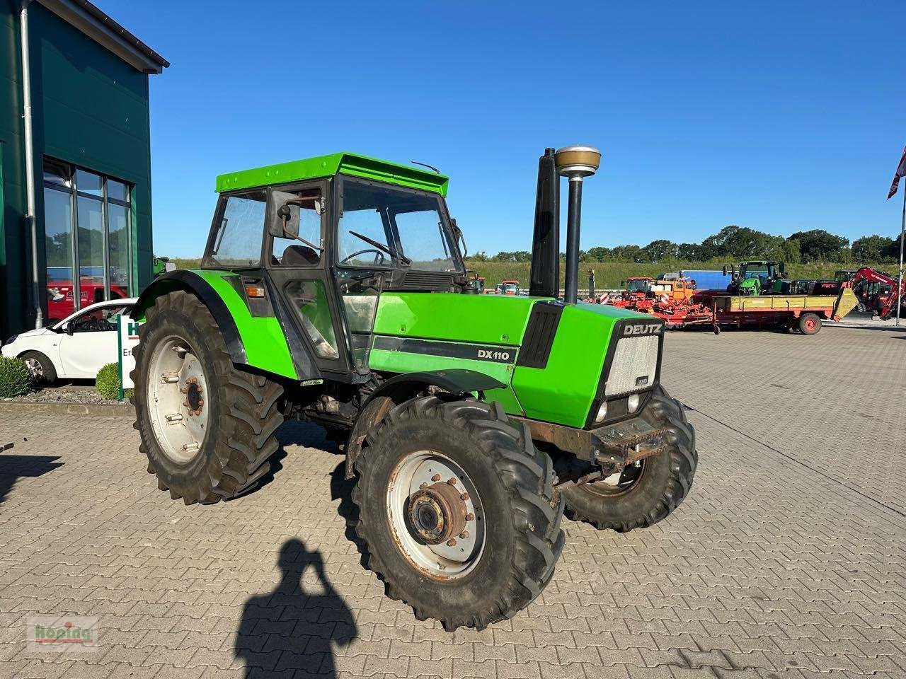 Deutz-Fahr DX 110 - Трактор: снимка 2 Deutz-Fahr DX 110 - Трактор: снимка 2