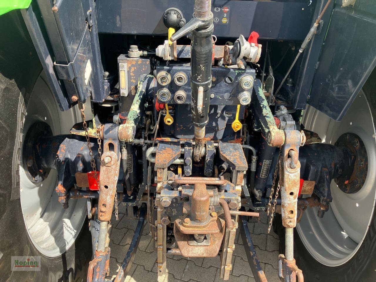 Deutz-Fahr DX 6.07 - Трактор: снимка 4 Deutz-Fahr DX 6.07 - Трактор: снимка 4