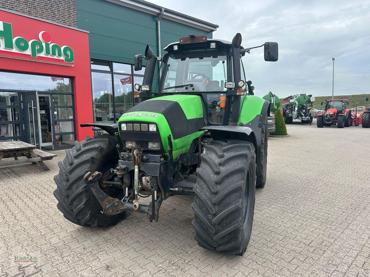 Deutz-Fahr TTV 620 - Трактор: снимка 2 Deutz-Fahr TTV 620 - Трактор: снимка 2