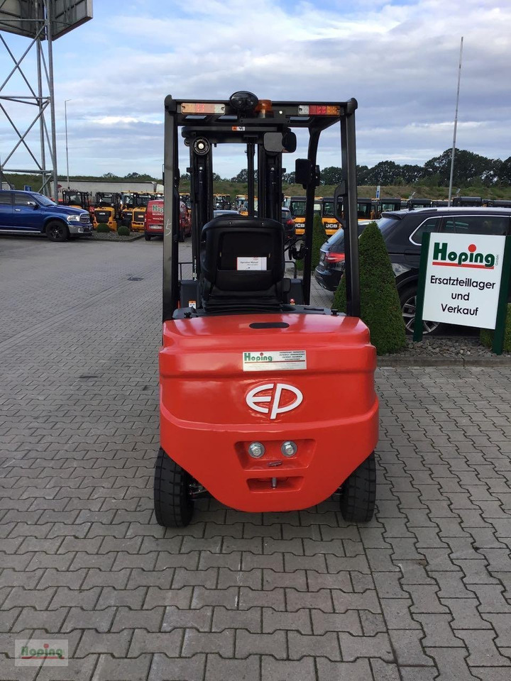 EP Equipment EFL303 - Електрокар: снимка 4 EP Equipment EFL303 - Електрокар: снимка 4
