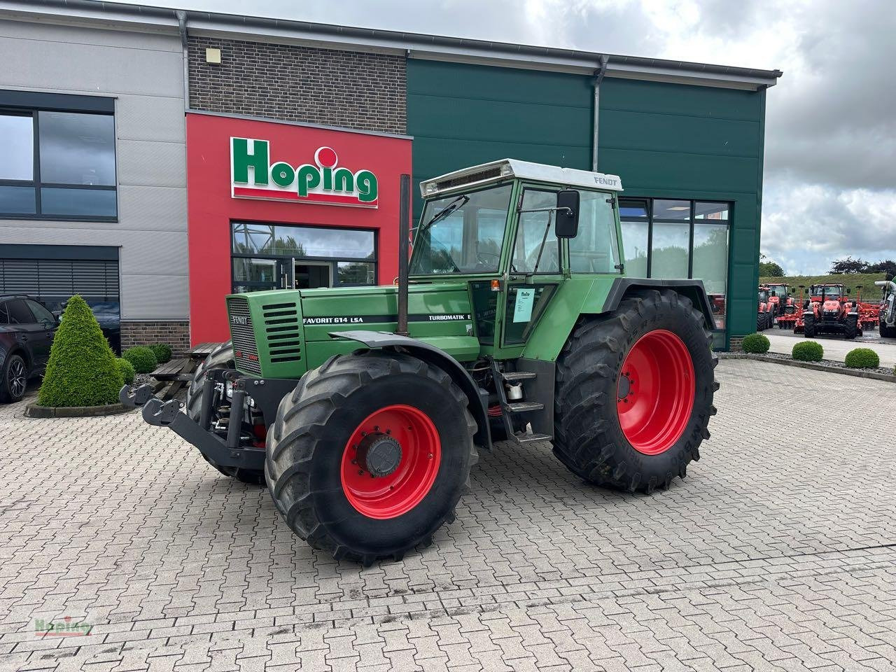 Fendt Favorit 614 LSA Turbomatik - Трактор: снимка 1 Fendt Favorit 614 LSA Turbomatik - Трактор: снимка 1