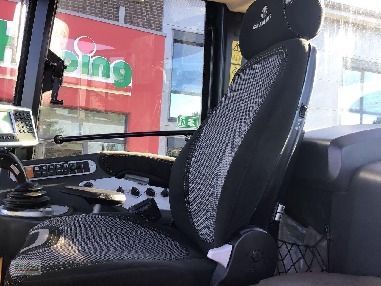 Колесен товарач JCB 434S: снимка 11 Колесен товарач JCB 434S: снимка 11