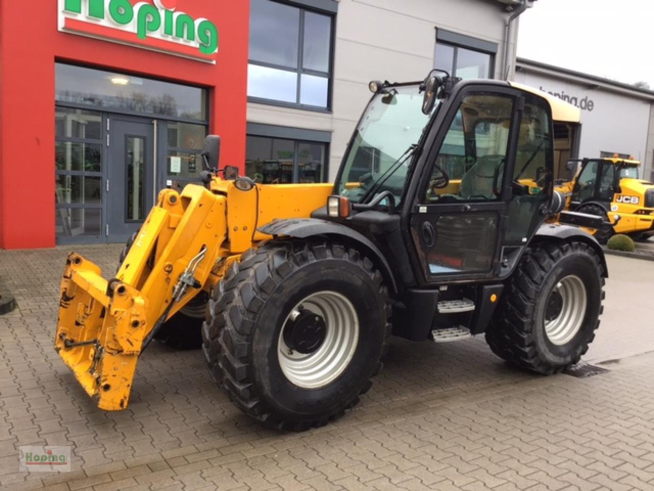 JCB 541-70 - Телескопичен товарач: снимка 2 JCB 541-70 - Телескопичен товарач: снимка 2