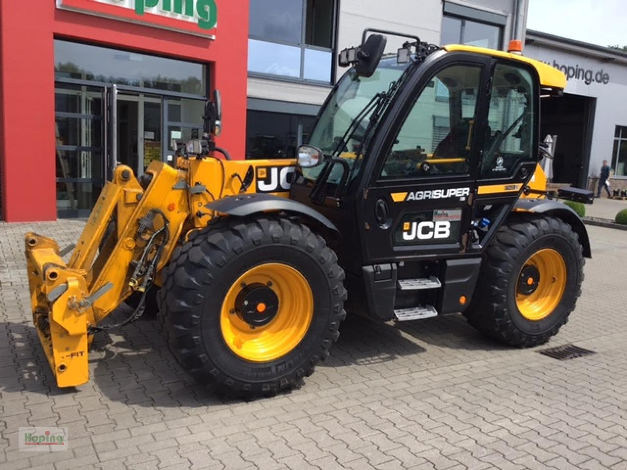 JCB 542-70 Agri Super - Телескопичен товарач: снимка 2 JCB 542-70 Agri Super - Телескопичен товарач: снимка 2