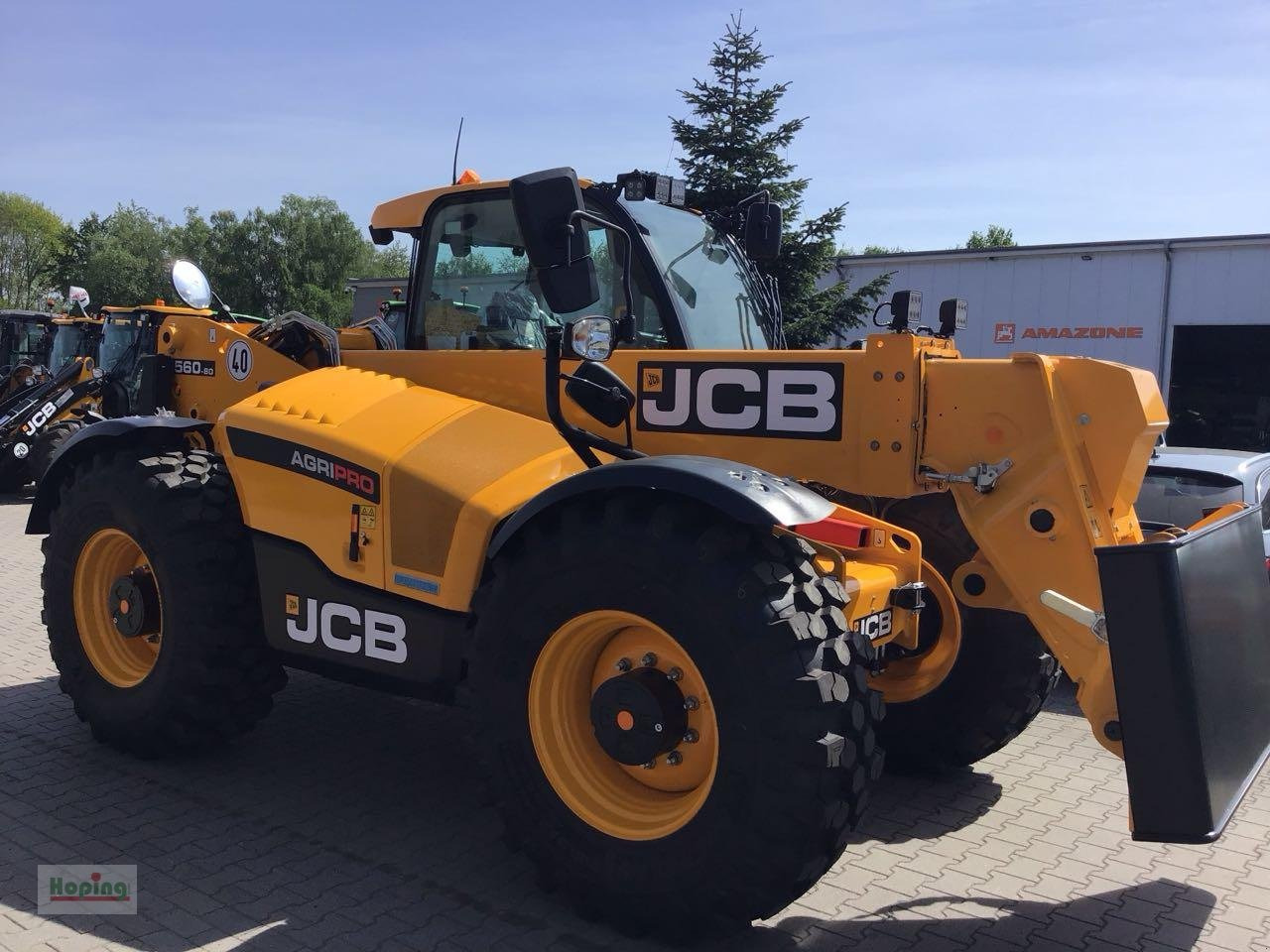 JCB 560-80 AGRI PRO - Телескопичен товарач: снимка 3 JCB 560-80 AGRI PRO - Телескопичен товарач: снимка 3