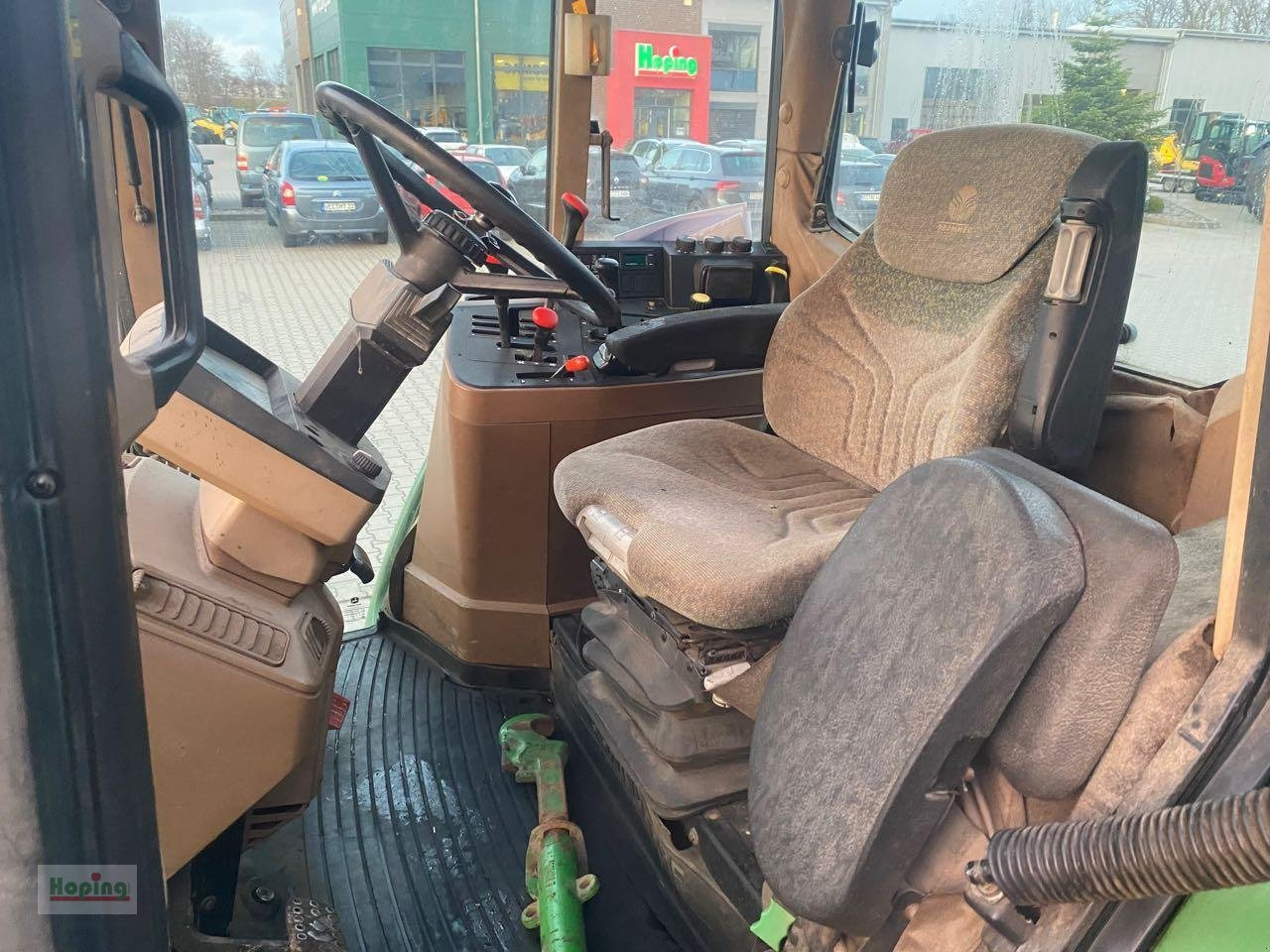 Трактор John Deere 6600: снимка 13