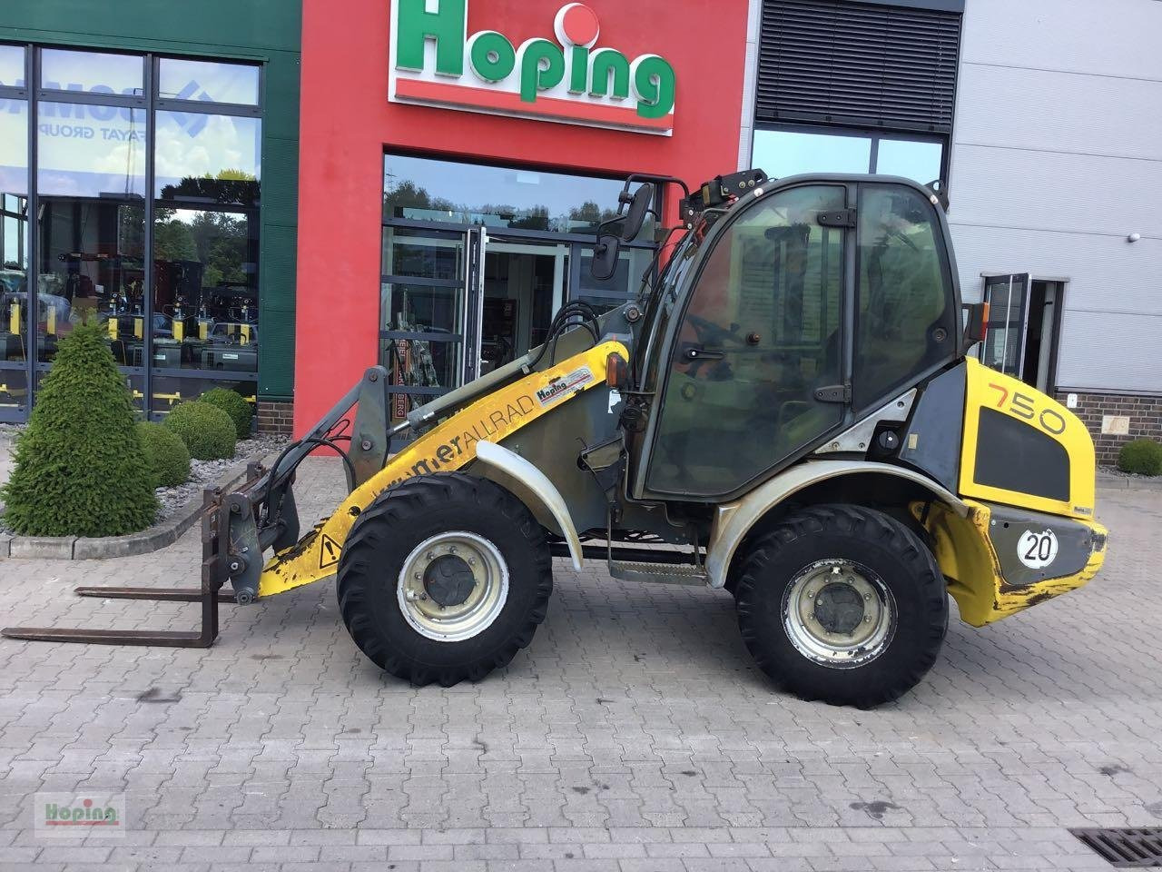 Kramer 750 - Колесен товарач: снимка 1 Kramer 750 - Колесен товарач: снимка 1