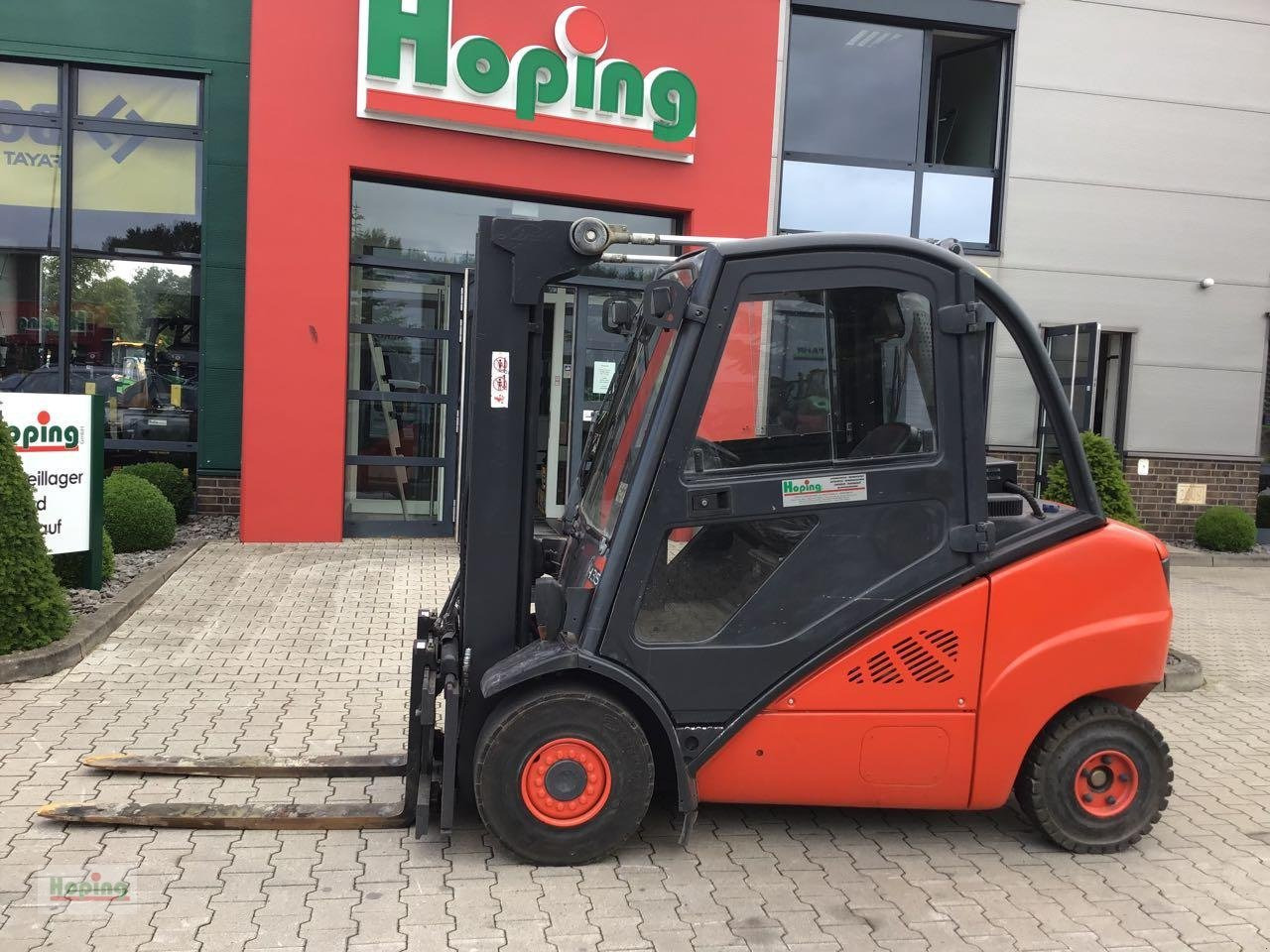 Linde H35D-01 - Дизелов мотокар: снимка 1 Linde H35D-01 - Дизелов мотокар: снимка 1