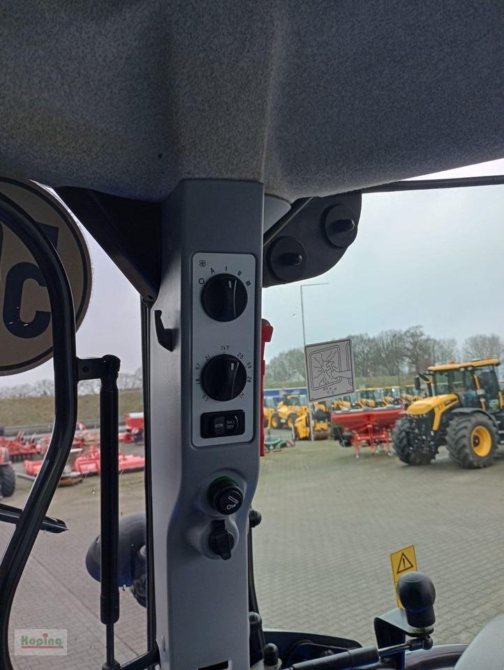 Трактор New Holland T7.170: снимка 7