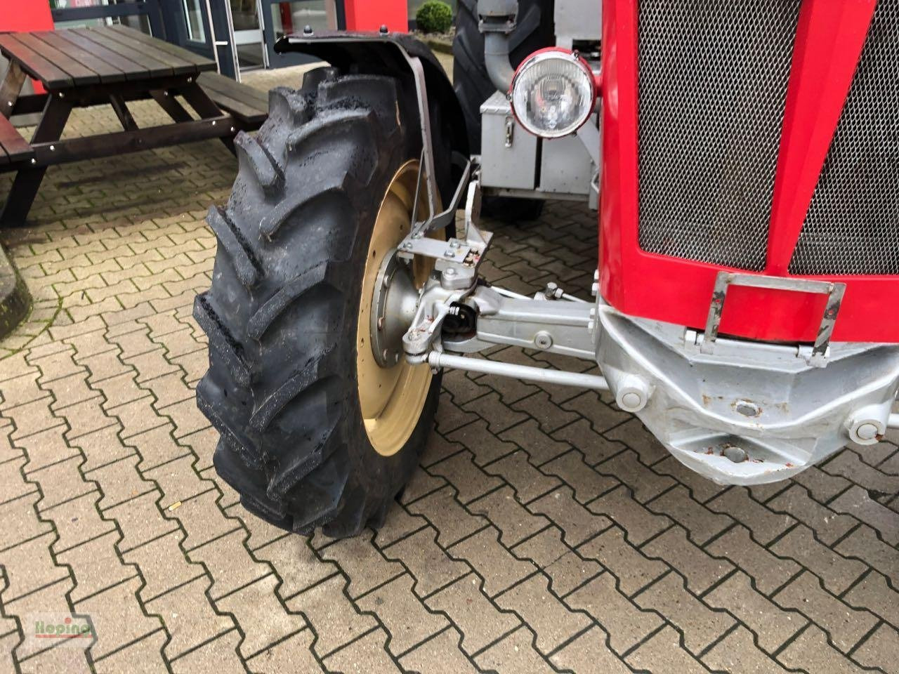 Schlüter 950 Compact - Трактор: снимка 4 Schlüter 950 Compact - Трактор: снимка 4