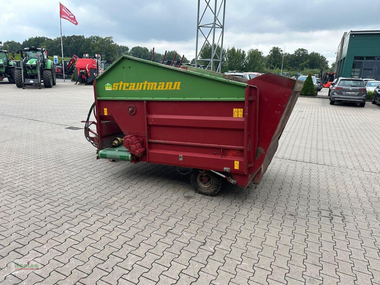 Strautmann Blockverteilwagen - Миксер-вагон: снимка 5 Strautmann Blockverteilwagen - Миксер-вагон: снимка 5