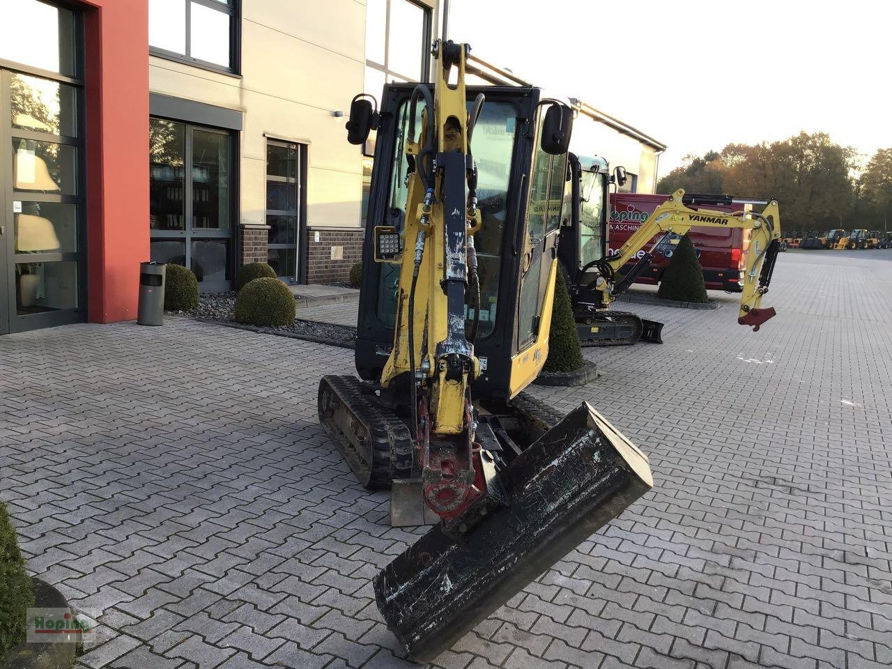 Yanmar SV17 VT - Мини багер: снимка 2 Yanmar SV17 VT - Мини багер: снимка 2