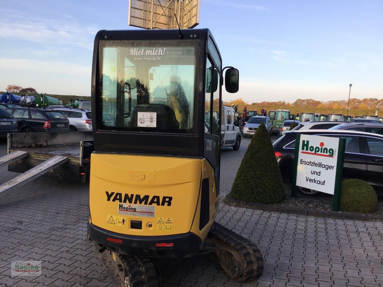 Yanmar SV17 VT - Мини багер: снимка 4 Yanmar SV17 VT - Мини багер: снимка 4