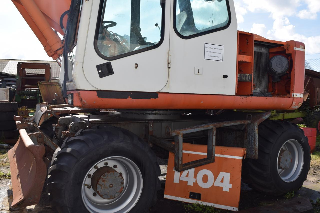 Atlas 1404 M - Колесен багер: снимка 3 Atlas 1404 M - Колесен багер: снимка 3