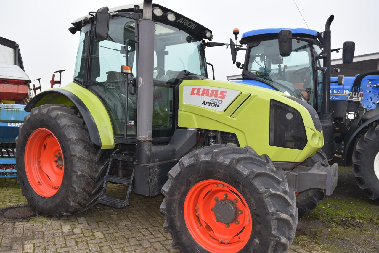 CLAAS Arion 420 CIS - Трактор: снимка 1 CLAAS Arion 420 CIS - Трактор: снимка 1