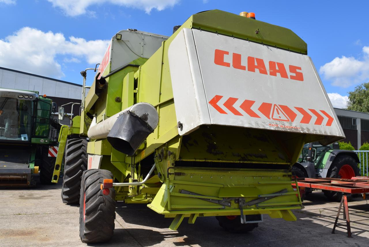 CLAAS Dominator 118 SL Maxi - Зърнокомбайн: снимка 4 CLAAS Dominator 118 SL Maxi - Зърнокомбайн: снимка 4