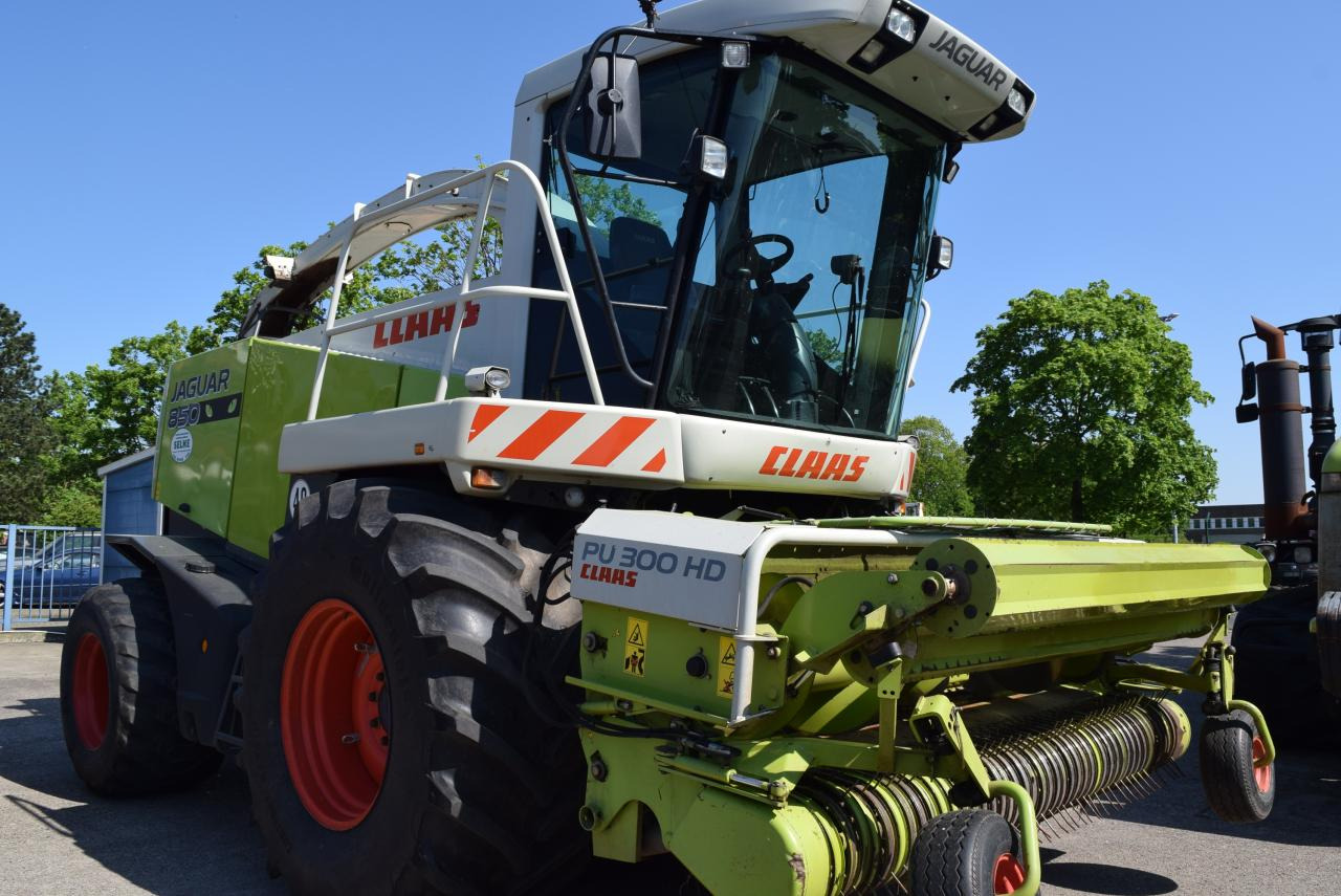 CLAAS Jaguar 850 Speedstar - Силажокомбайн: снимка 1 CLAAS Jaguar 850 Speedstar - Силажокомбайн: снимка 1