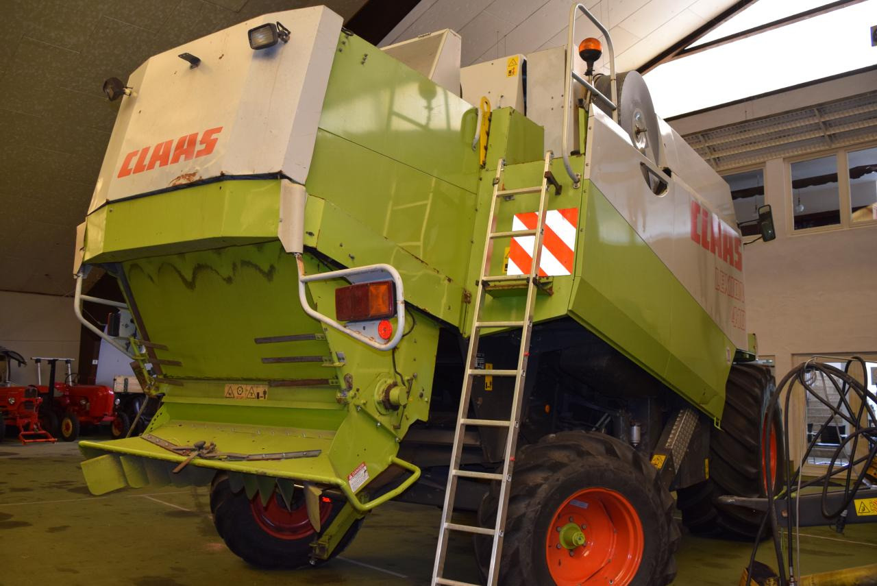 CLAAS Lexion 410 - Зърнокомбайн: снимка 5 CLAAS Lexion 410 - Зърнокомбайн: снимка 5