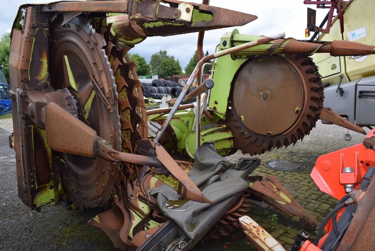 CLAAS RU 450 - Хедер за царевица: снимка 5 CLAAS RU 450 - Хедер за царевица: снимка 5