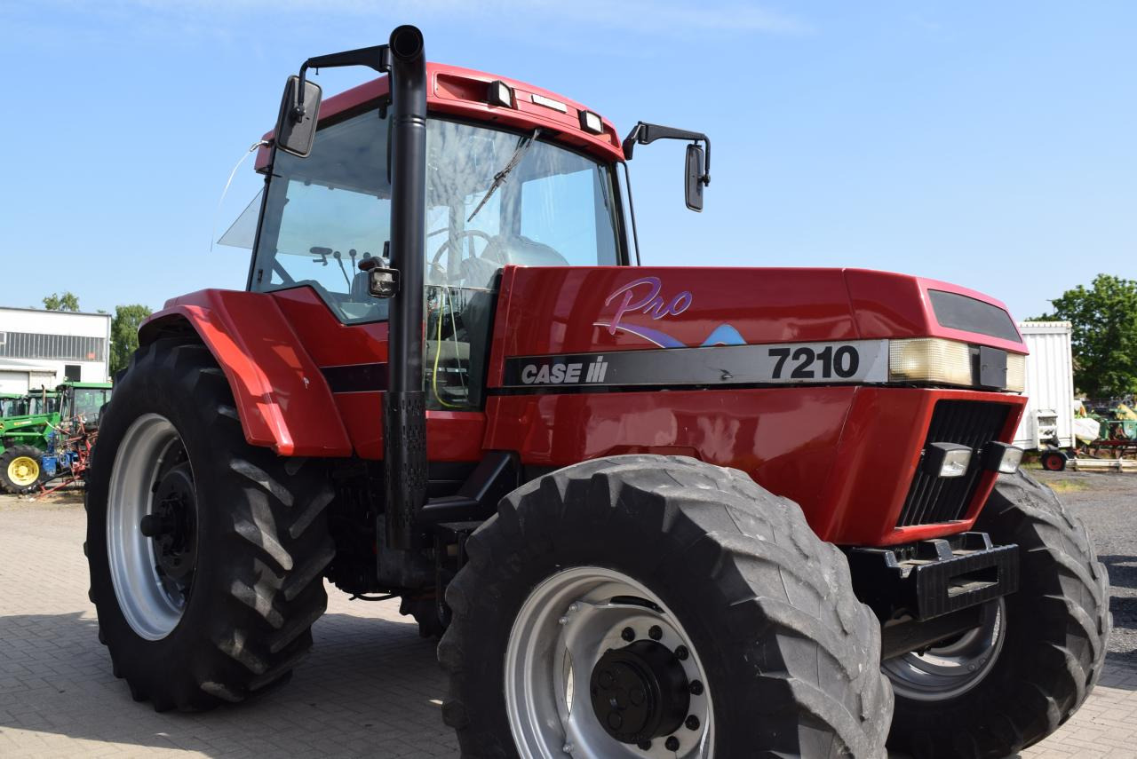 Case-IH 7210 Magnum Pro - Трактор: снимка 2 Case-IH 7210 Magnum Pro - Трактор: снимка 2