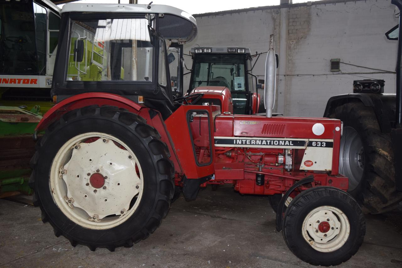 Case-IH 733 - Трактор: снимка 1 Case-IH 733 - Трактор: снимка 1