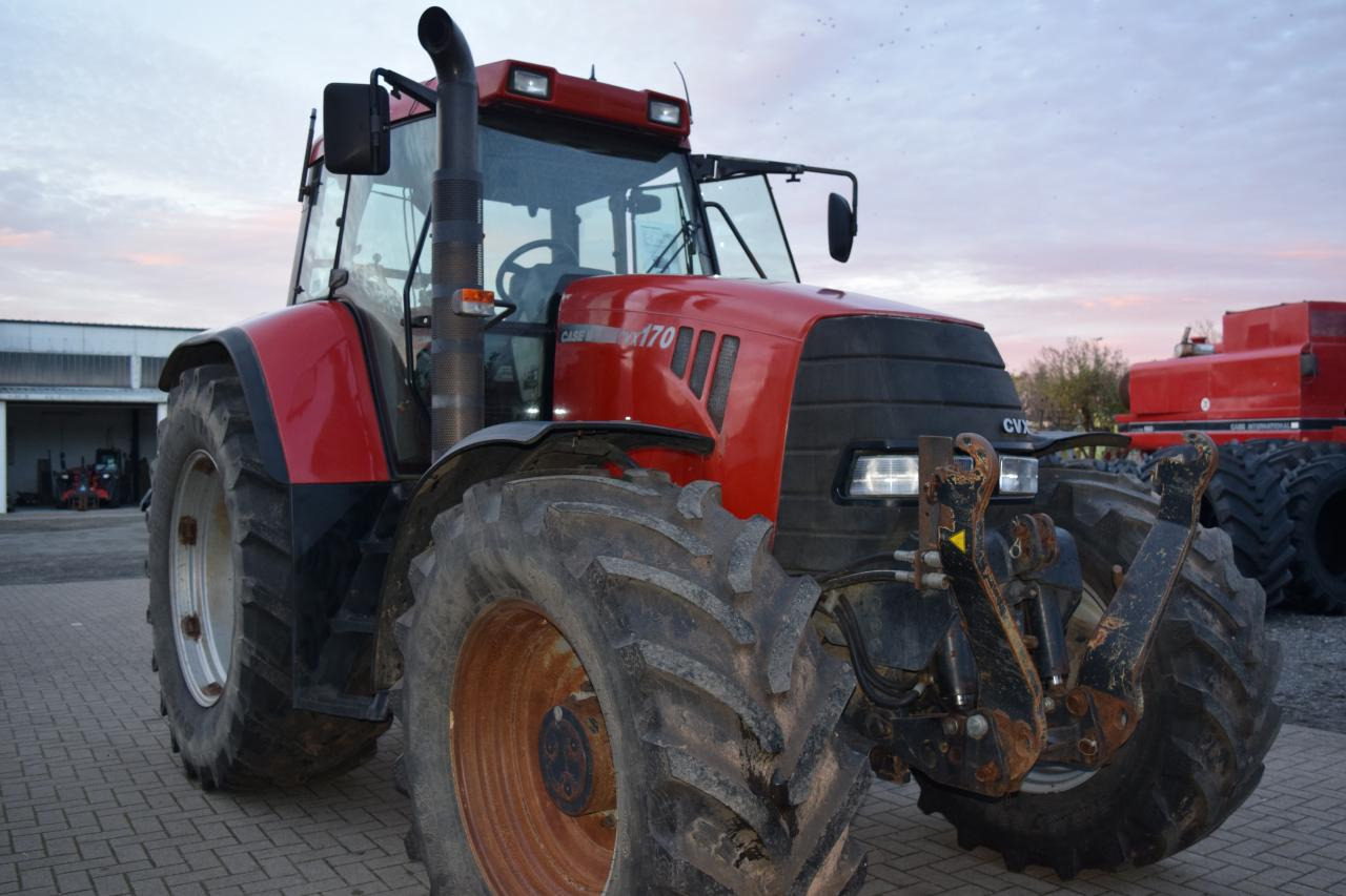 Case-IH CVX 170 mit Lenksystem - Трактор: снимка 3 Case-IH CVX 170 mit Lenksystem - Трактор: снимка 3