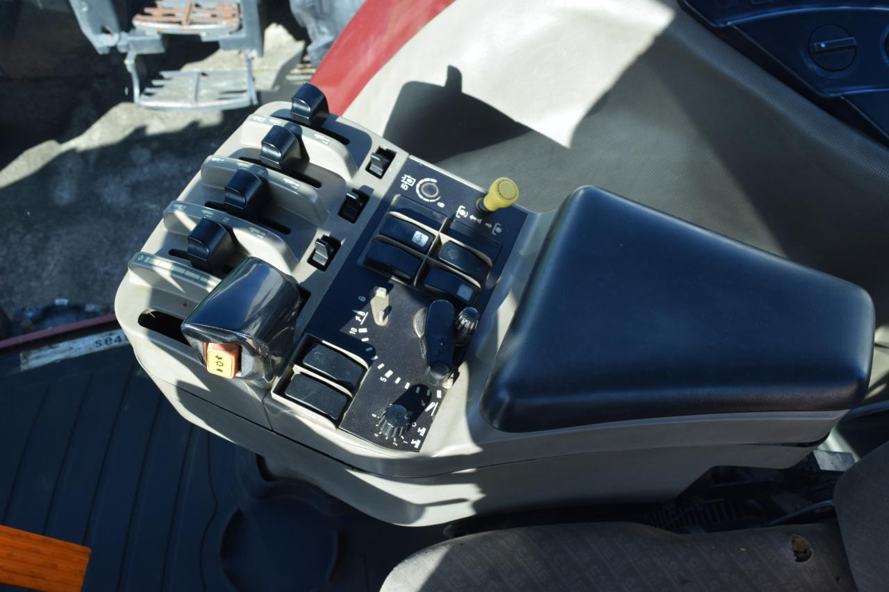 Трактор Case-IH MX 230 Magnum: снимка 8 Трактор Case-IH MX 230 Magnum: снимка 8