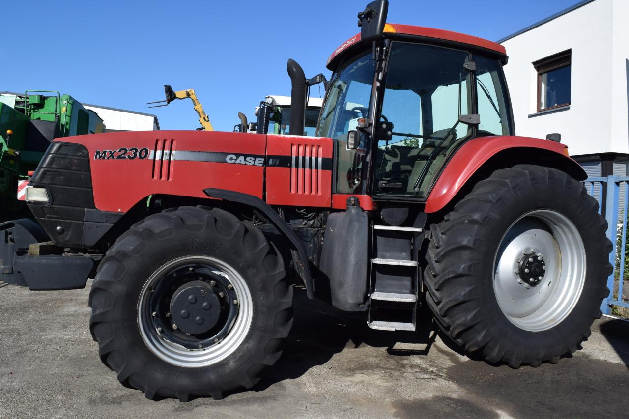 Case-IH MX 230 Magnum - Трактор: снимка 3 Case-IH MX 230 Magnum - Трактор: снимка 3