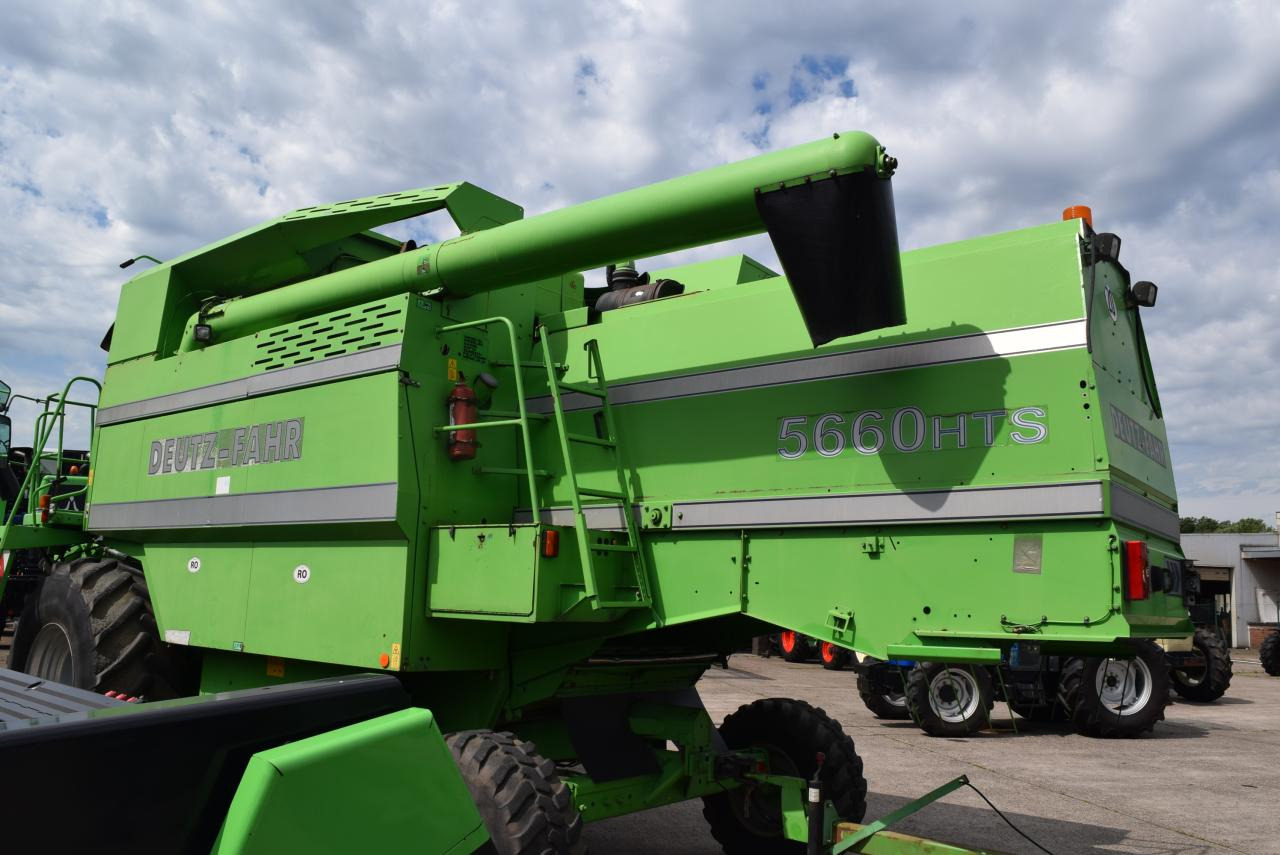 Deutz-Fahr 5660 HTS - Зърнокомбайн: снимка 3 Deutz-Fahr 5660 HTS - Зърнокомбайн: снимка 3