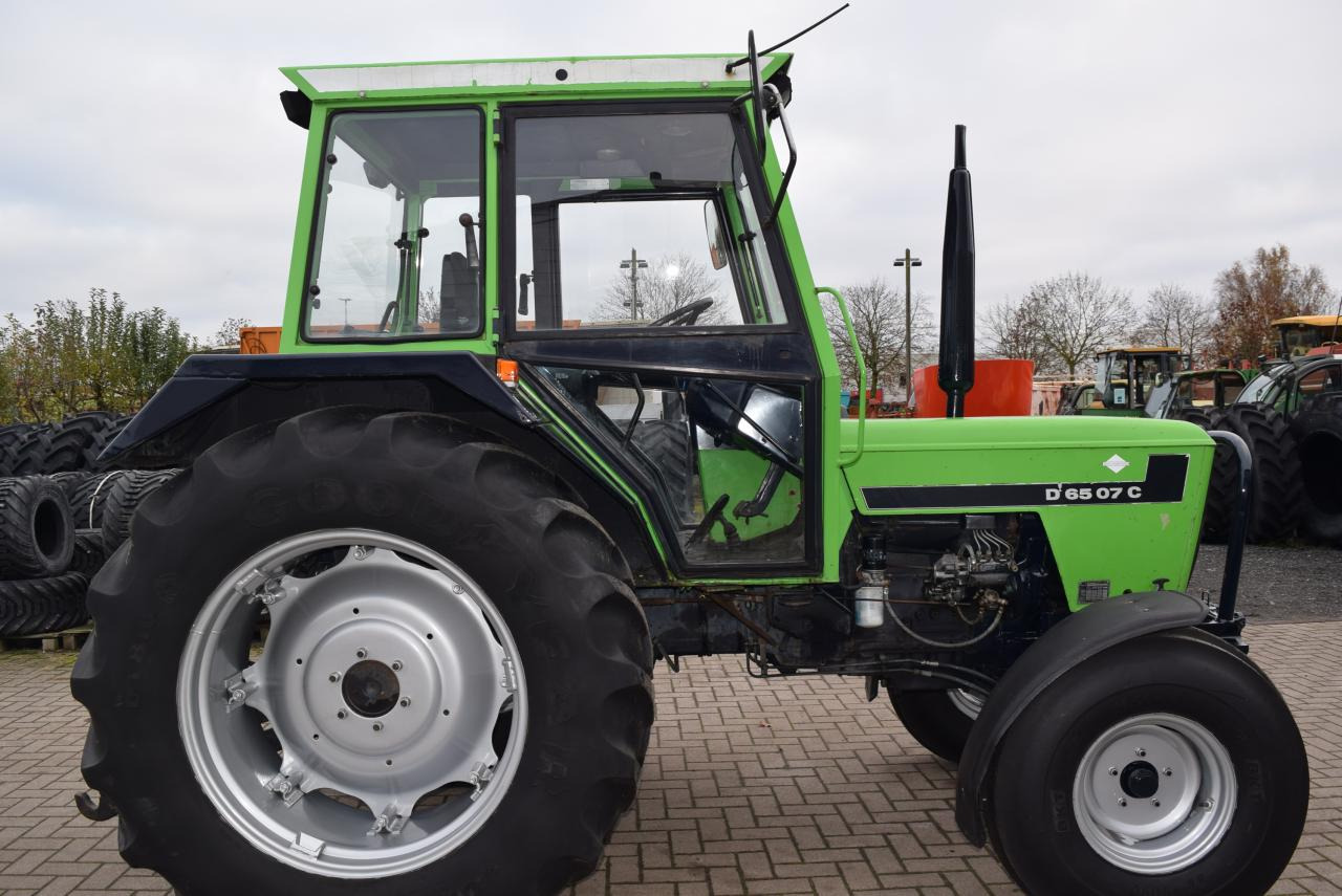 Deutz-Fahr D6507C - Трактор: снимка 2 Deutz-Fahr D6507C - Трактор: снимка 2