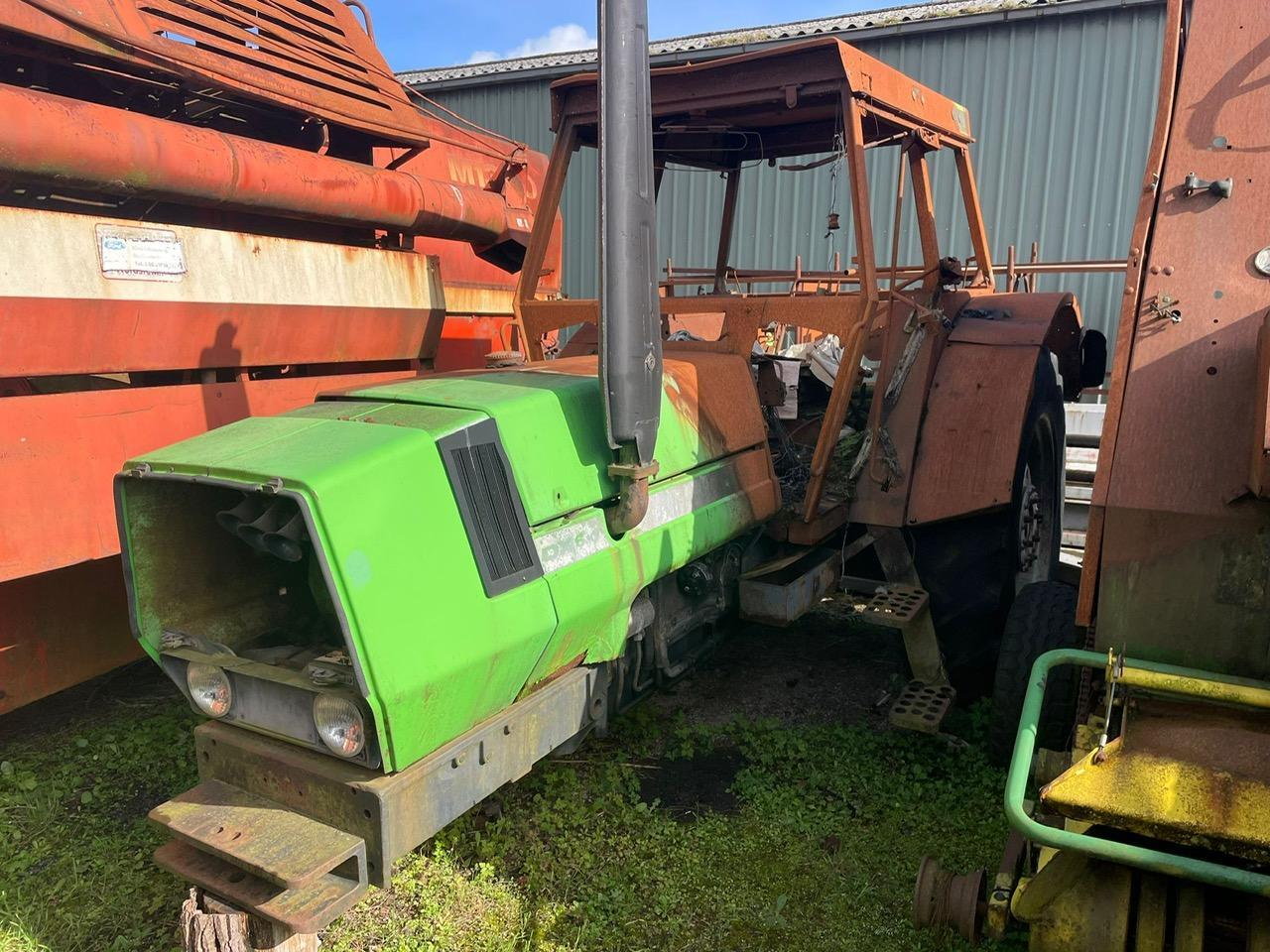 Deutz-Fahr DX 6.10 *zur Teileverwertung* - Трактор: снимка 1 Deutz-Fahr DX 6.10 *zur Teileverwertung* - Трактор: снимка 1