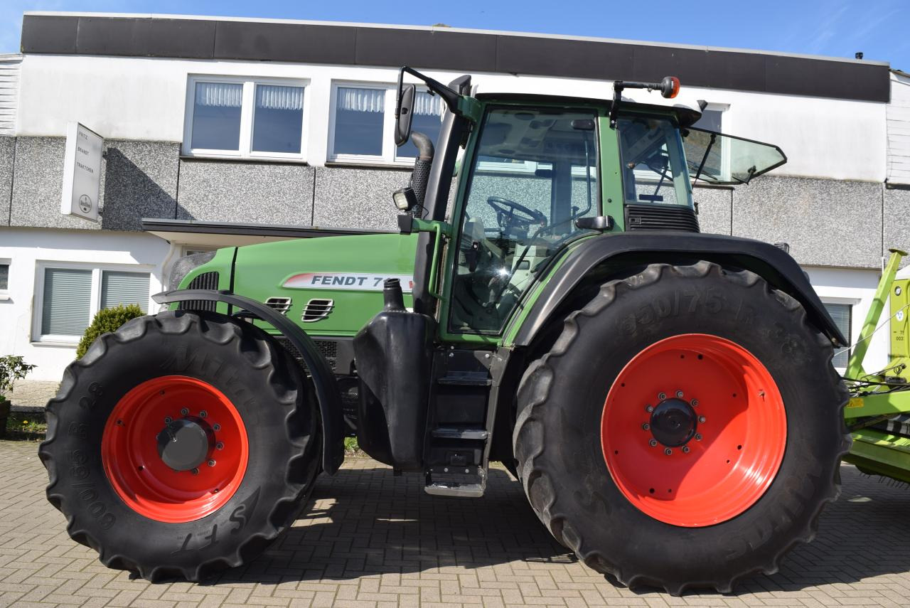 Fendt 718 Vario TMS - Трактор: снимка 1 Fendt 718 Vario TMS - Трактор: снимка 1