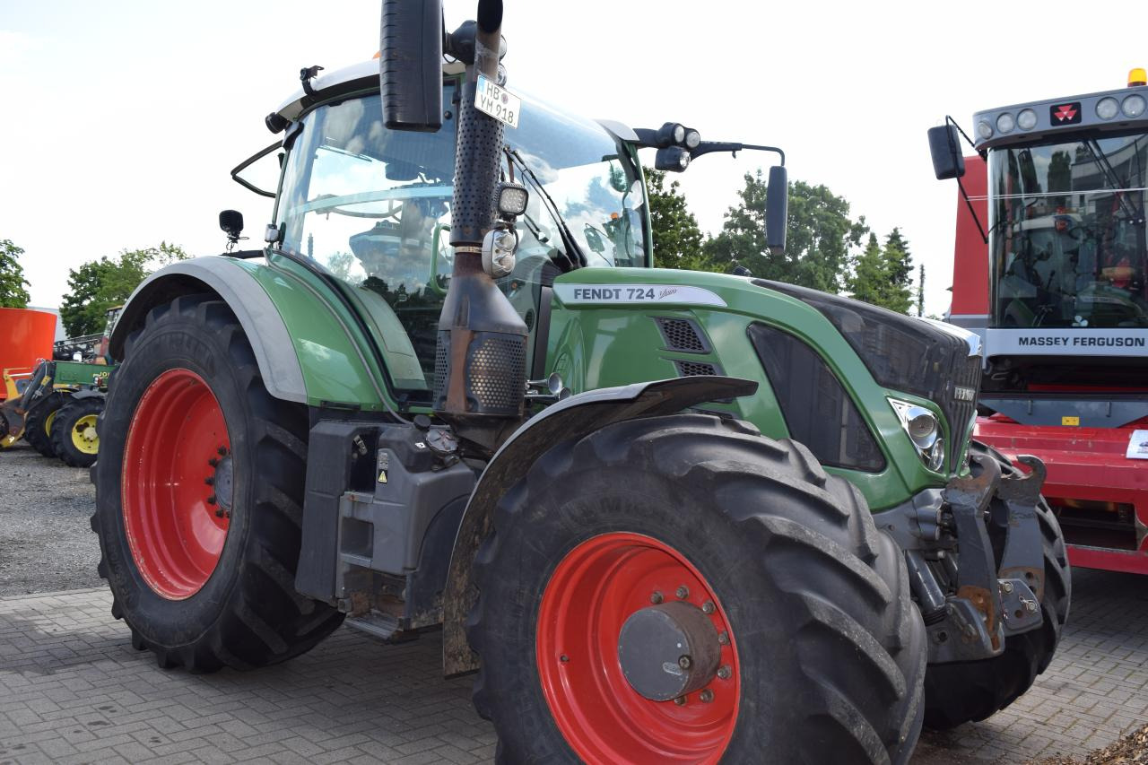 Fendt 724 Vario TMS SCR ProfiPlus - Трактор: снимка 1 Fendt 724 Vario TMS SCR ProfiPlus - Трактор: снимка 1