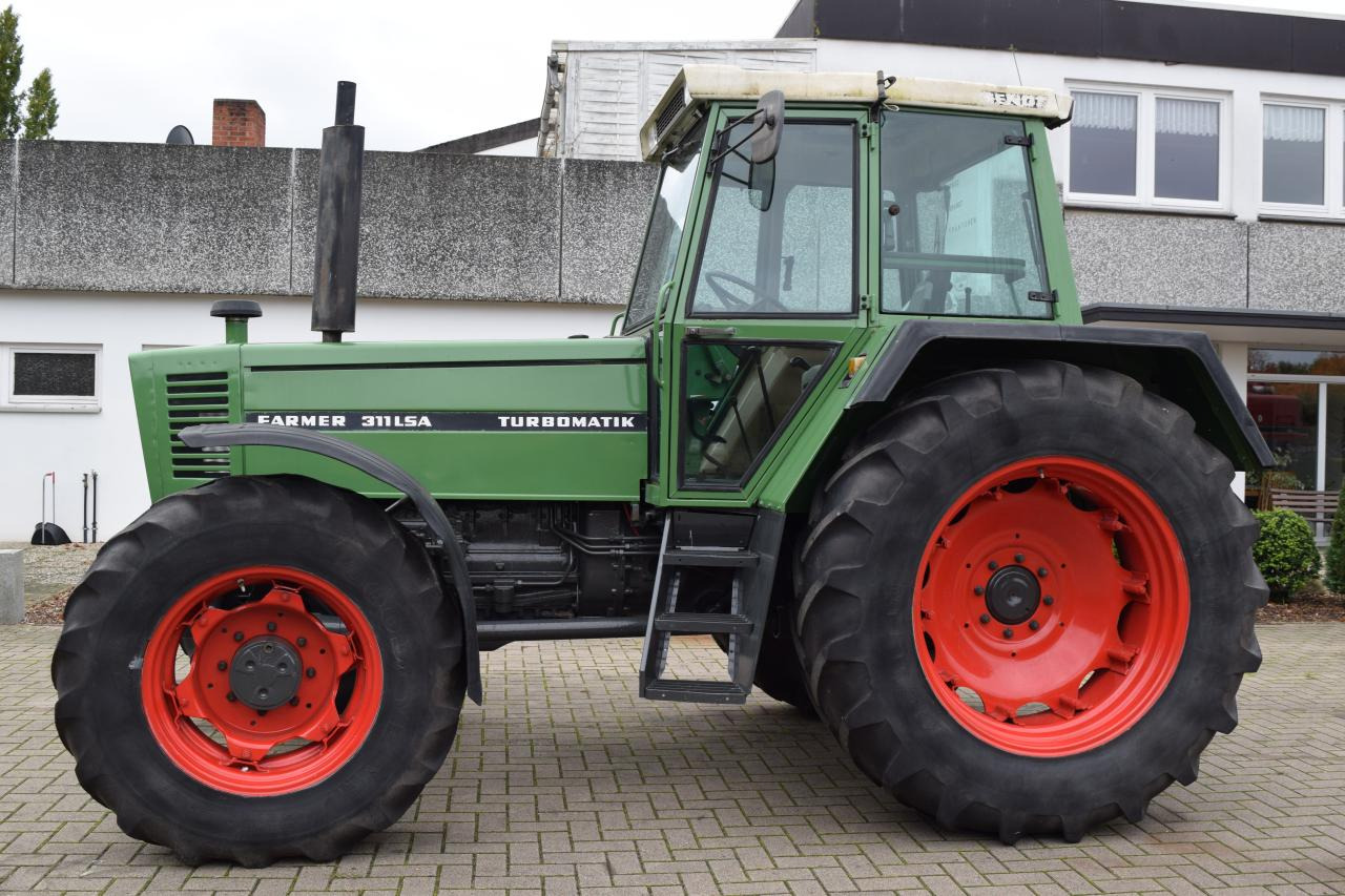 Fendt Farmer 311 LSA - Трактор: снимка 2 Fendt Farmer 311 LSA - Трактор: снимка 2