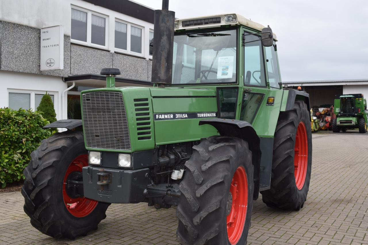 Fendt Farmer 311 LSA - Трактор: снимка 4 Fendt Farmer 311 LSA - Трактор: снимка 4