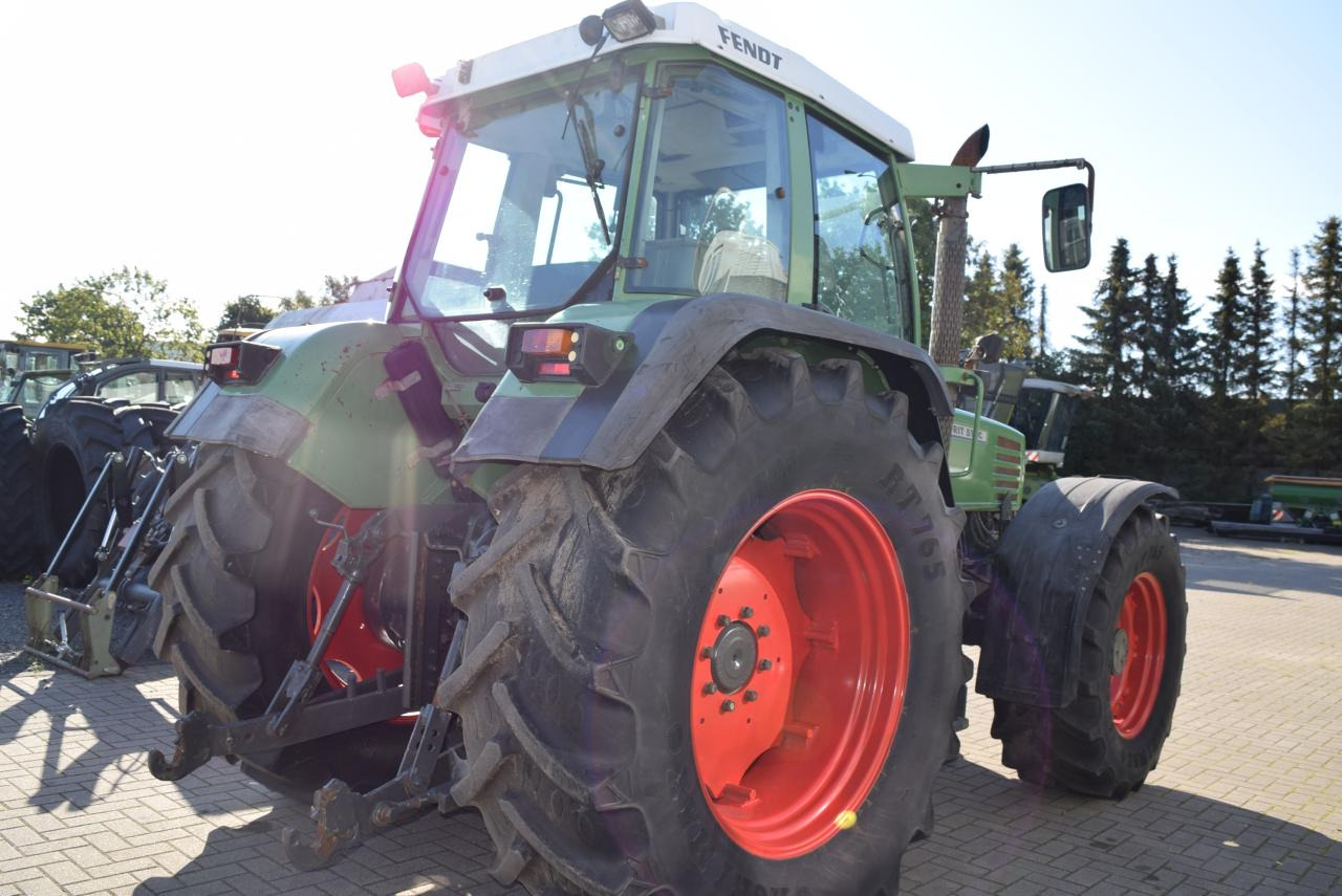 Fendt Favorit 512 - Трактор: снимка 4 Fendt Favorit 512 - Трактор: снимка 4
