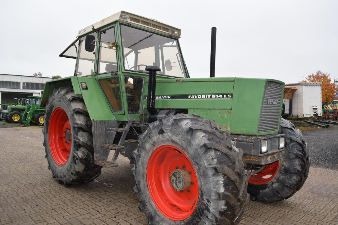 Fendt Favorit 614 LS Turbomatik - Трактор: снимка 3 Fendt Favorit 614 LS Turbomatik - Трактор: снимка 3