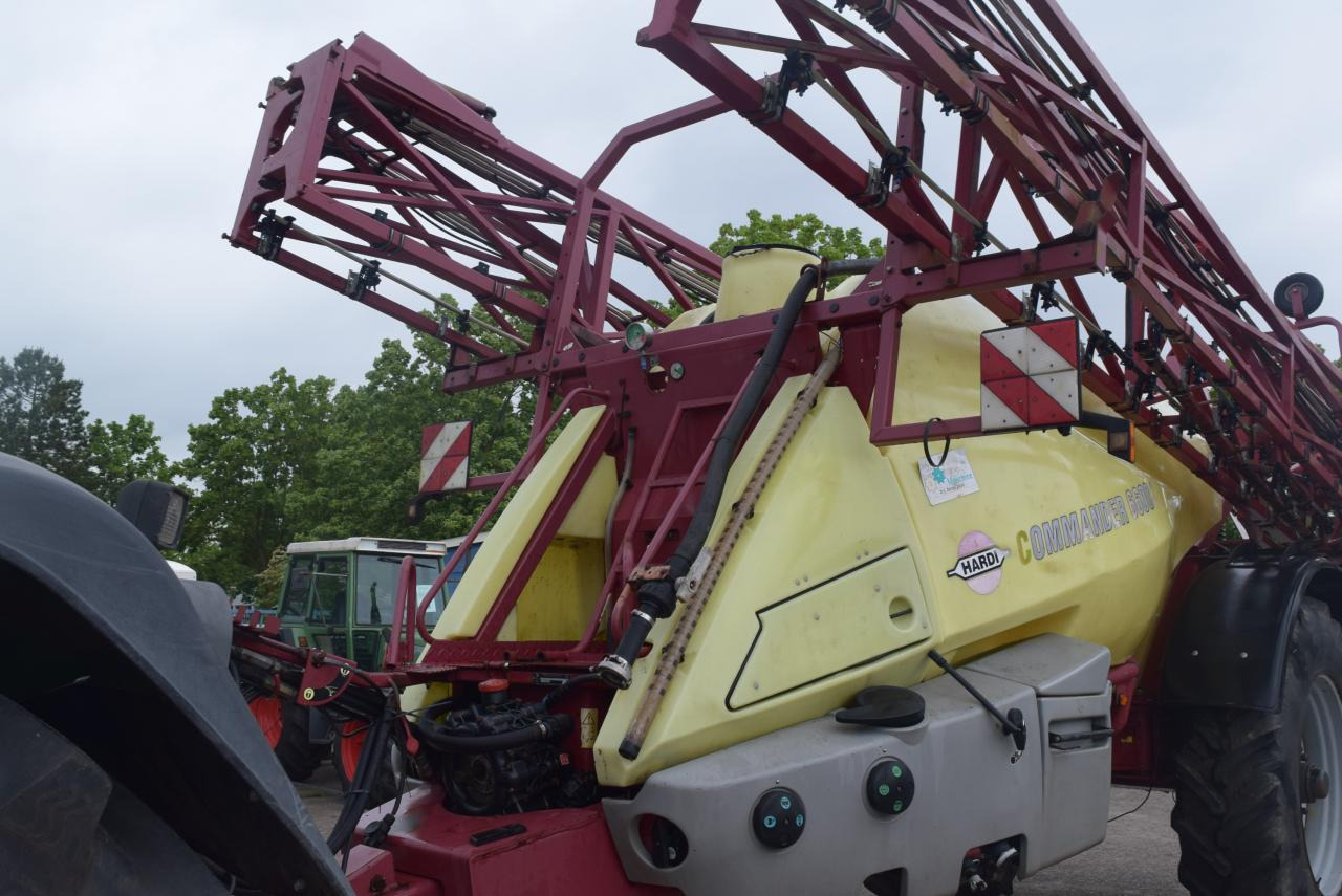Hardi Commander 6600 i - Прикачна пръскачка: снимка 5 Hardi Commander 6600 i - Прикачна пръскачка: снимка 5
