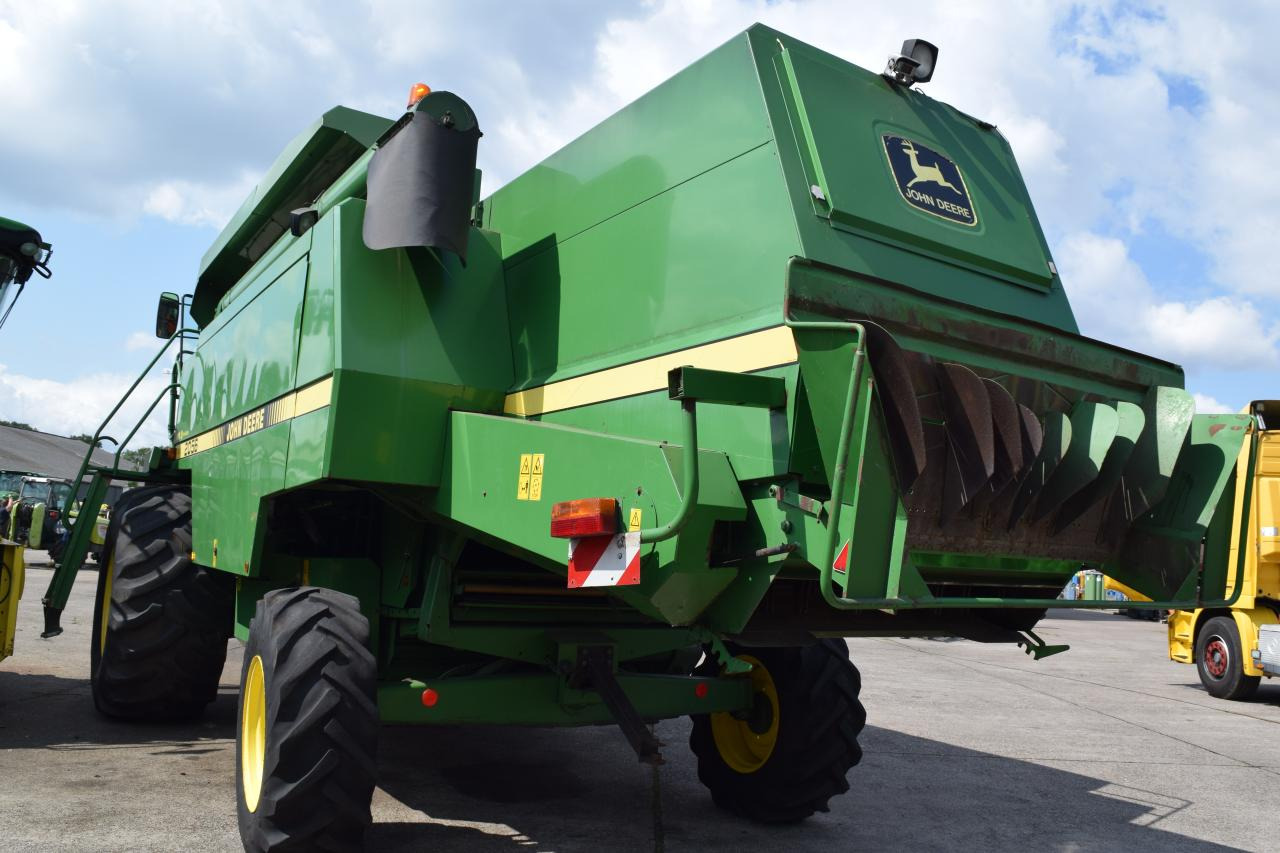 John Deere 2056 - Зърнокомбайн: снимка 5 John Deere 2056 - Зърнокомбайн: снимка 5